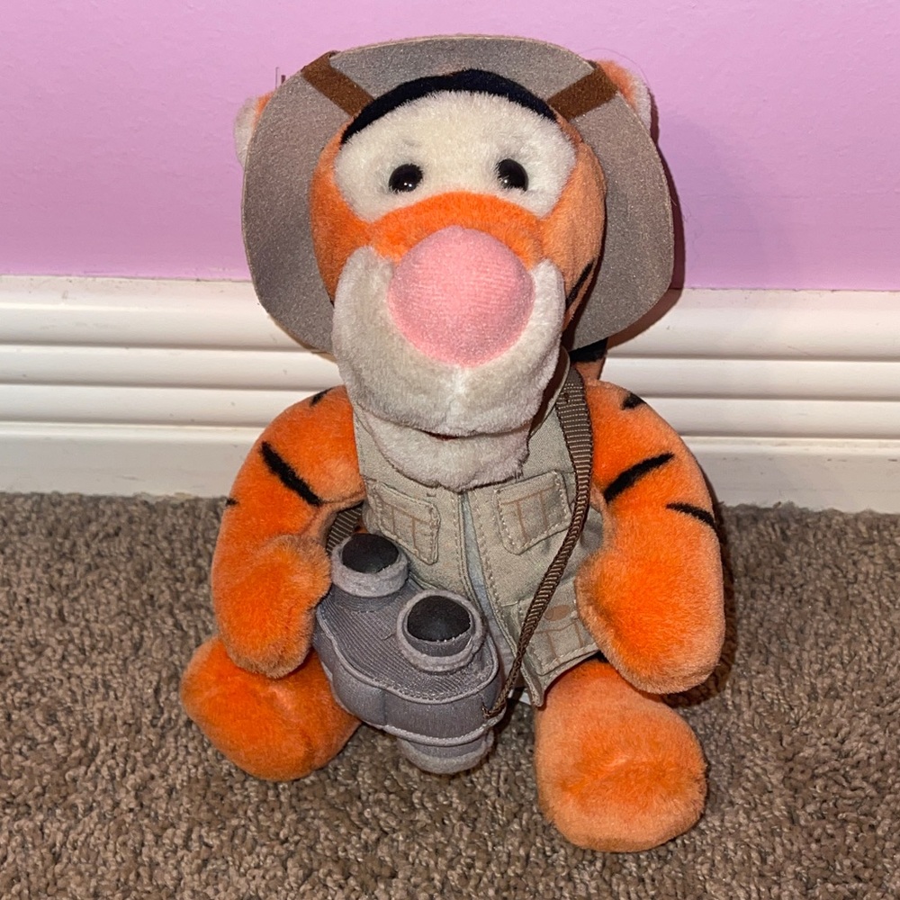 Vintage Winnie the Pooh tigger donkey safari jungle plush stuffed animal toy